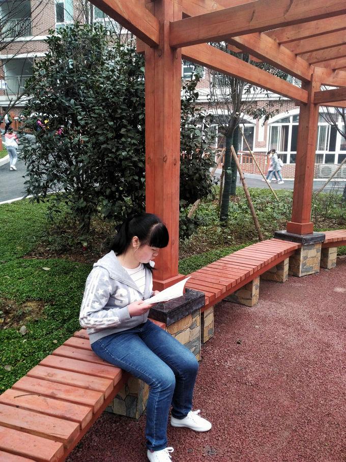 泸州外国语学校