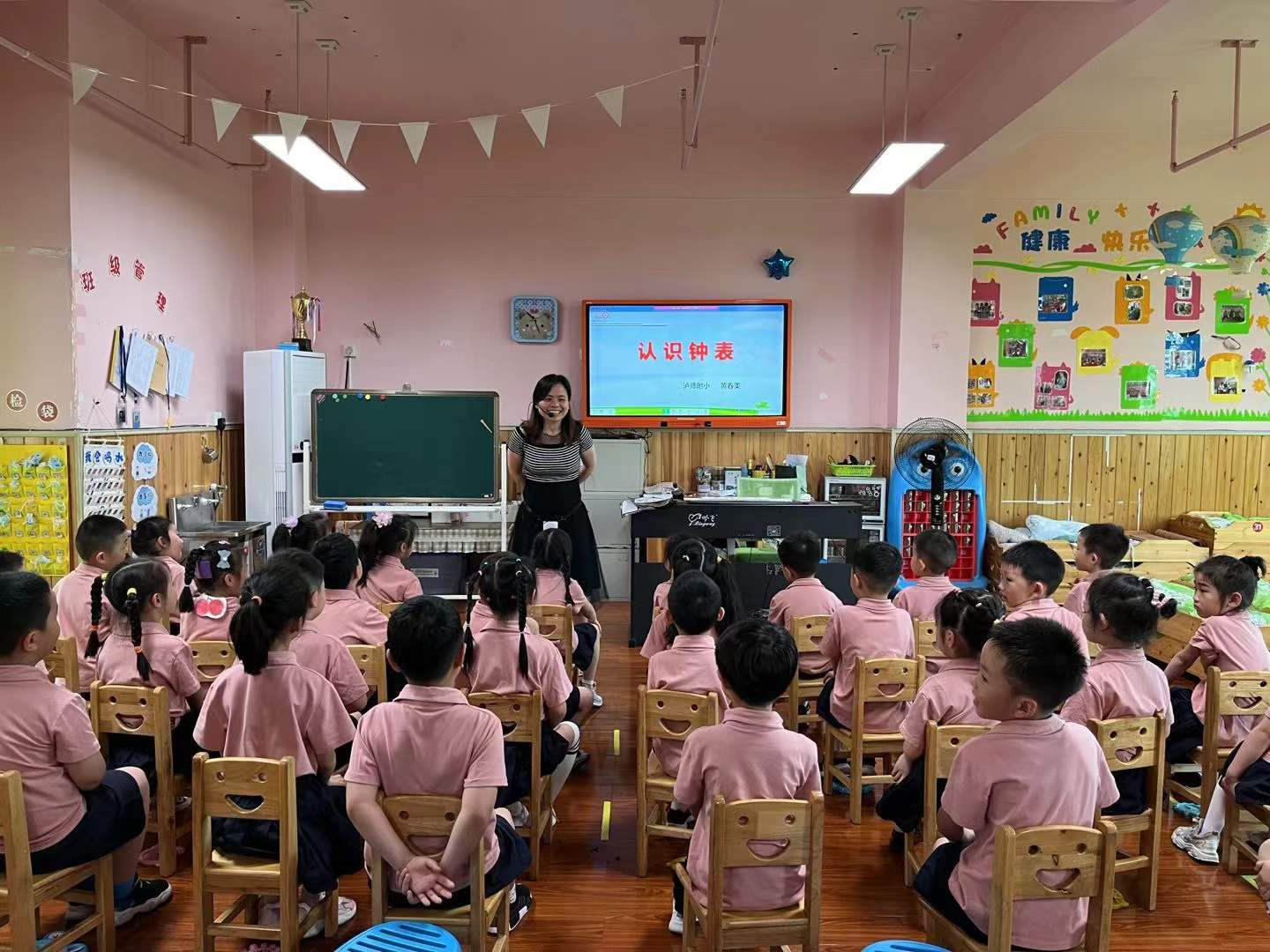 黄春美老师.png